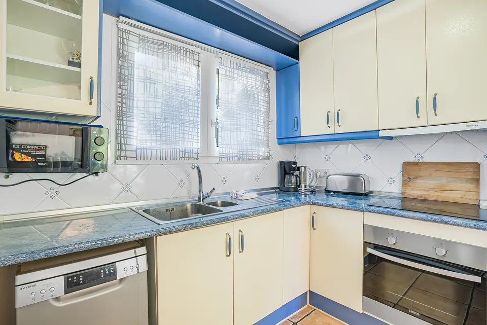 Kitchen, Suncoaster · 2023
